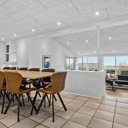 Beautiful Home In Spottrup With Wifi Spottrup